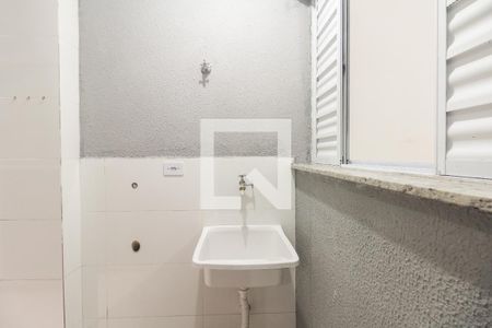 Área de Serviço  de apartamento para alugar com 2 quartos, 42m² em Vila Esperança, São Paulo