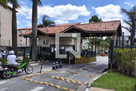 Apartamento para alugar com 47m², 2 quartos e 1 vagaFachada e portaria