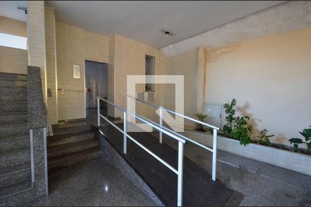 Apartamento para alugar com 60m², 2 quartos e 1 vagaHall