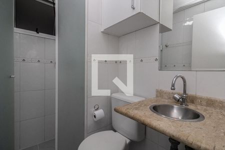 banheiro social de apartamento para alugar com 3 quartos, 80m² em Jardim Santa Emilia, São Paulo