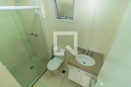Apartamento para alugar com 76m², 2 quartos e 1 vaga Apartamento para alugar com 76m², 2 quartos e 1 vagaBanheiro 1