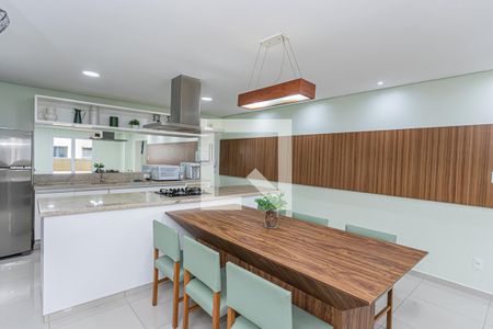 Apartamento à venda com 110m², 2 quartos e 2 vagas Apartamento à venda com 110m², 2 quartos e 2 vagasEspaço Gourmet