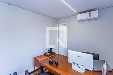 Apartamento à venda com 110m², 2 quartos e 2 vagas Apartamento à venda com 110m², 2 quartos e 2 vagasHome office