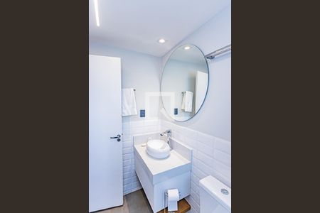 Apartamento à venda com 110m², 2 quartos e 2 vagas Apartamento à venda com 110m², 2 quartos e 2 vagasBanheiro Home office