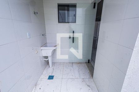 Casa à venda com 162m², 3 quartos e 2 vagasArea de serviço