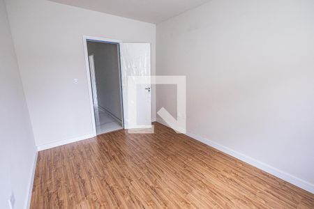 Casa à venda com 162m², 3 quartos e 2 vagasQuarto 1 / 2º andar