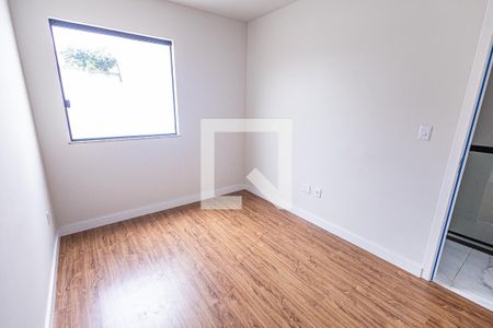 Casa à venda com 162m², 3 quartos e 2 vagasQuarto 2 / 2º andar