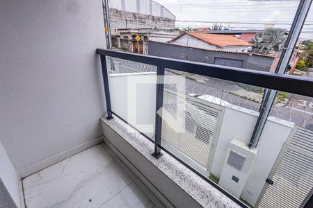 Casa à venda com 162m², 3 quartos e 2 vagasVaranda