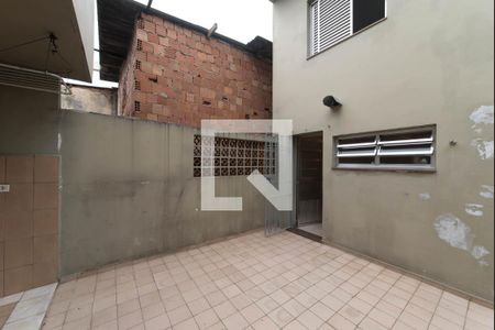 Casa para alugar com 70m², 2 quartos e 1 vagaQuintal - Lavanderia