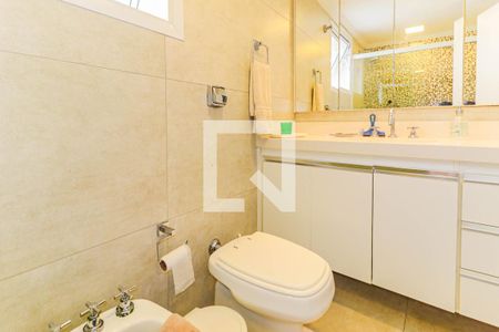 Apartamento para alugar com 173m², 4 quartos e 3 vagas Apartamento para alugar com 173m², 4 quartos e 3 vagasBanheiro Suíte