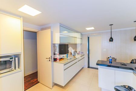 Apartamento para alugar com 173m², 4 quartos e 3 vagas Apartamento para alugar com 173m², 4 quartos e 3 vagasCozinha