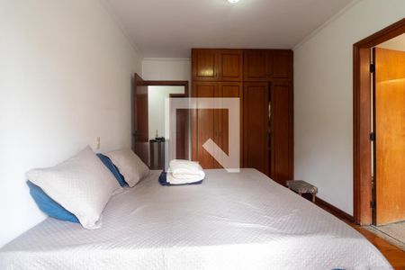 Apartamento à venda com 299m², 6 quartos e 4 vagas Apartamento à venda com 299m², 6 quartos e 4 vagasQuarto Suíte 2