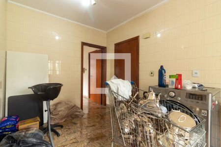 Apartamento à venda com 299m², 6 quartos e 4 vagas Apartamento à venda com 299m², 6 quartos e 4 vagasÁrea de Serviço