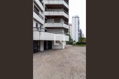 Apartamento à venda com 299m², 6 quartos e 4 vagas Apartamento à venda com 299m², 6 quartos e 4 vagasÁrea comum
