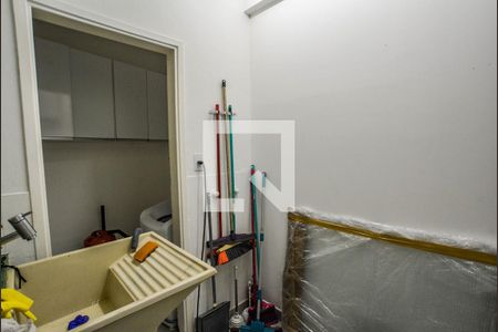 Casa para alugar com 456m², 3 quartos e 4 vagasCozinha e Área de Serviço