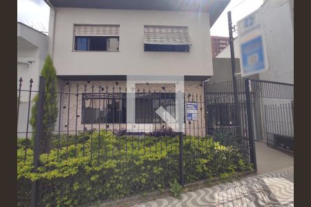 Casa para alugar com 456m², 3 quartos e 4 vagasFachada