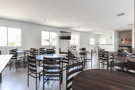 Apartamento à venda com 75m², 2 quartos e 1 vagaÁrea comum - Salão de festas