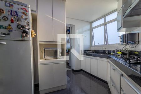Apartamento à venda com 107m², 3 quartos e 3 vagasCozinha