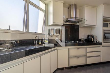 Apartamento à venda com 107m², 3 quartos e 3 vagasCozinha