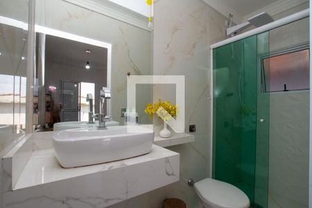 Casa à venda com 150m², 3 quartos e 4 vagas Casa à venda com 150m², 3 quartos e 4 vagasBanheiro da Suíte 1