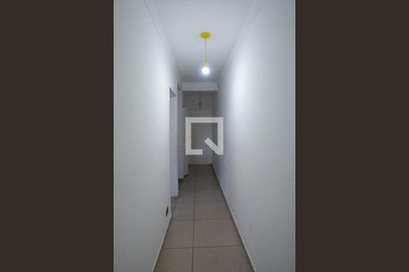 Casa à venda com 150m², 3 quartos e 4 vagas Casa à venda com 150m², 3 quartos e 4 vagasCorredor