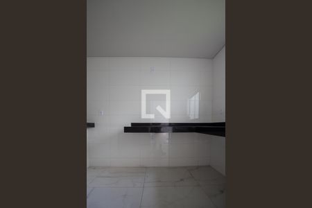 Casa à venda com 162m², 3 quartos e 2 vagasCozinha