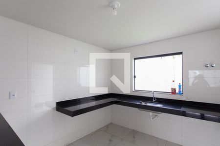 Casa à venda com 162m², 3 quartos e 2 vagasCozinha