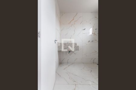 Casa à venda com 162m², 3 quartos e 2 vagasBanheiro da Suíte