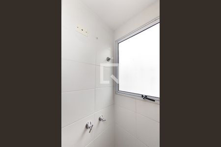 Apartamento para alugar com 60m², 2 quartos e sem vagaBanheiro