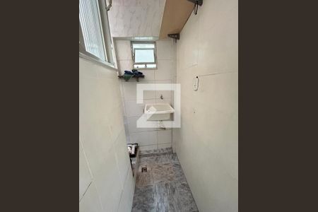 Apartamento à venda com 70m², 2 quartos e 1 vagaÁrea de Serviço