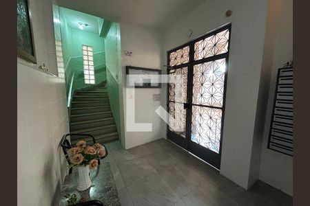 Apartamento à venda com 70m², 2 quartos e 1 vagaHall de entrada