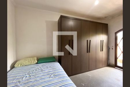 Casa à venda com 220m², 4 quartos e 5 vagas Casa à venda com 220m², 4 quartos e 5 vagasSuíte 2
