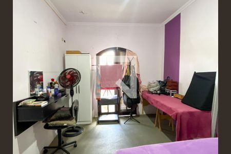 Casa à venda com 220m², 4 quartos e 5 vagas Casa à venda com 220m², 4 quartos e 5 vagasSuíte 4