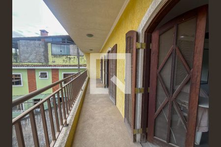 Casa à venda com 220m², 4 quartos e 5 vagas Casa à venda com 220m², 4 quartos e 5 vagasEspaço Superior
