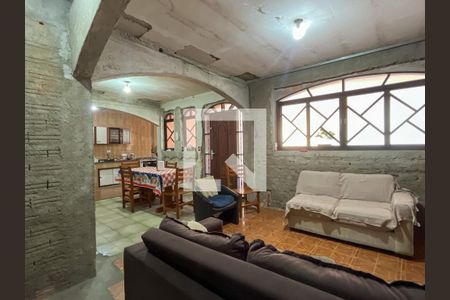 Sala de casa à venda com 4 quartos, 220m² em Jardim Maristela, São Paulo