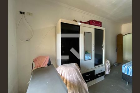 Casa à venda com 220m², 4 quartos e 5 vagas Casa à venda com 220m², 4 quartos e 5 vagasSuíte 2