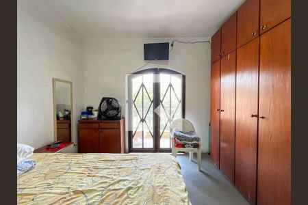 Casa à venda com 220m², 4 quartos e 5 vagas Casa à venda com 220m², 4 quartos e 5 vagasSuíte 3