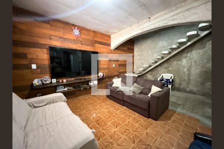Sala de casa à venda com 4 quartos, 220m² em Jardim Maristela, São Paulo