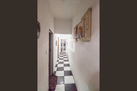 Casa para alugar com 100m², 2 quartos e 1 vaga Casa para alugar com 100m², 2 quartos e 1 vagaCorredor