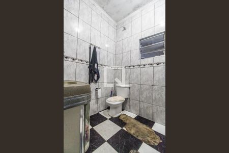 Casa para alugar com 100m², 2 quartos e 1 vaga Casa para alugar com 100m², 2 quartos e 1 vagaBanheiro