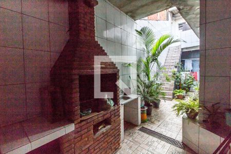Casa para alugar com 100m², 2 quartos e 1 vaga Casa para alugar com 100m², 2 quartos e 1 vagaQuintal