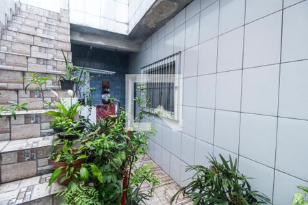 Casa para alugar com 100m², 2 quartos e 1 vaga Casa para alugar com 100m², 2 quartos e 1 vagaQuintal