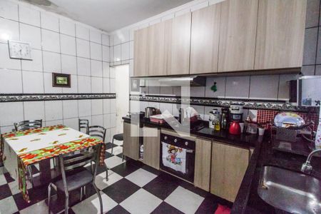 Casa para alugar com 100m², 2 quartos e 1 vaga Casa para alugar com 100m², 2 quartos e 1 vagaCozinha