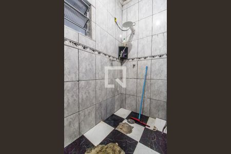 Casa para alugar com 100m², 2 quartos e 1 vaga Casa para alugar com 100m², 2 quartos e 1 vagaBanheiro