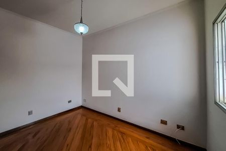 Casa à venda com 300m², 4 quartos e 3 vagasQuarto 2