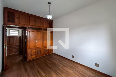 Casa à venda com 300m², 4 quartos e 3 vagasSuíte