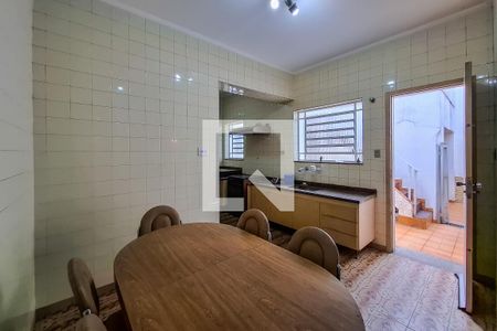 Casa à venda com 300m², 4 quartos e 3 vagasCozinha