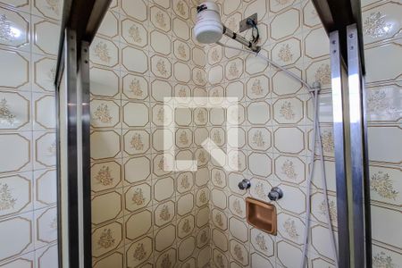 Casa à venda com 300m², 4 quartos e 3 vagasSuíte