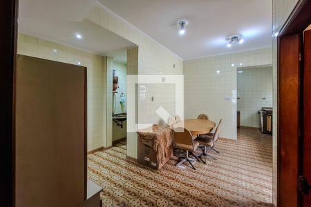 Casa à venda com 300m², 4 quartos e 3 vagasCozinha