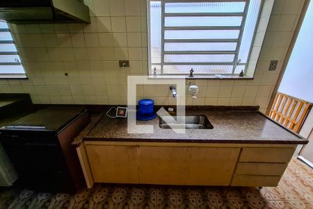 Casa à venda com 300m², 4 quartos e 3 vagasCozinha